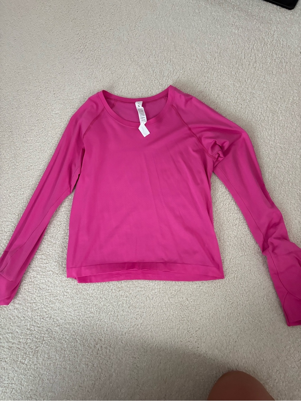 lululemon sonic pink cropped swiflty top